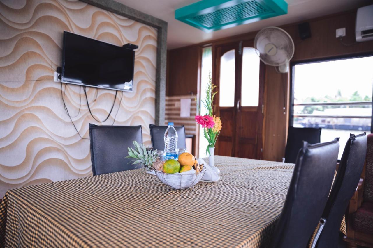 Kera Houseboats Alleppey Alappuzha Exterior foto